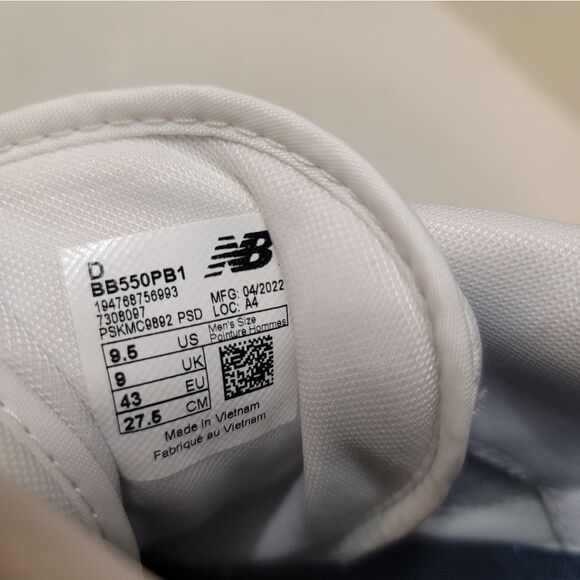 New Balance White Athletic Shoes - Picture 10 of 10